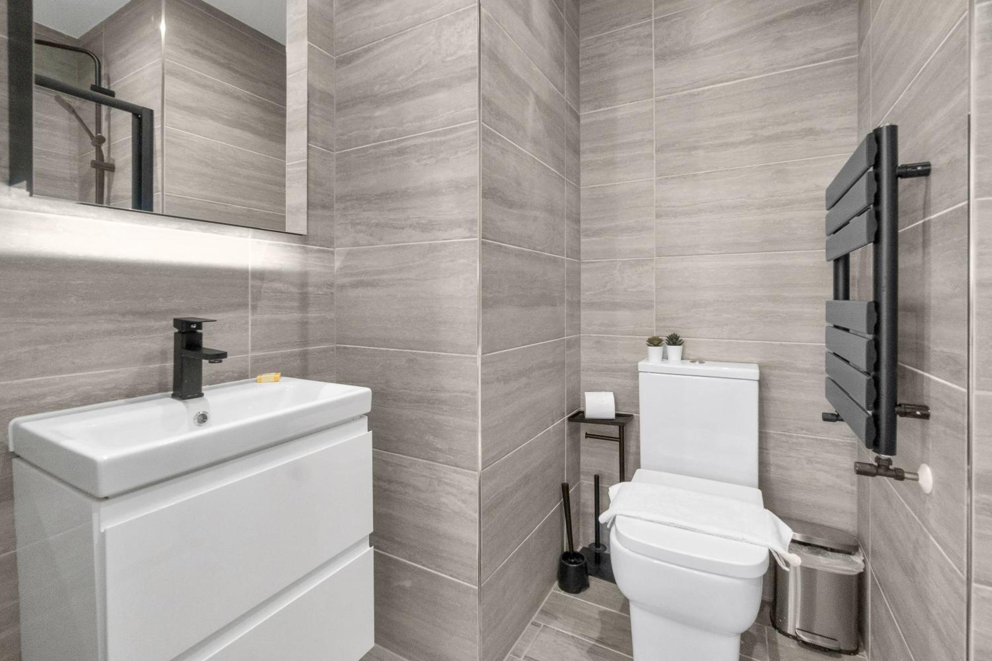 Homely North London Apartments Hendon The Hyde Exterior foto